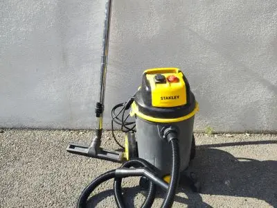 Aspirateur de chantier